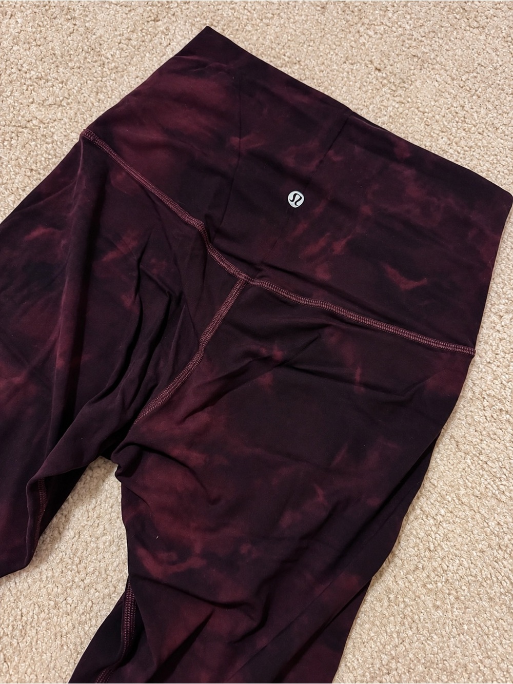 lululemon athletica High-Waist Tie-Dye Shorts in Deep Burgundy